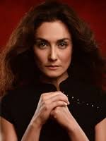 Atiye Geliyor: Türkiye'den Netflix'e Yeni Yapım 16