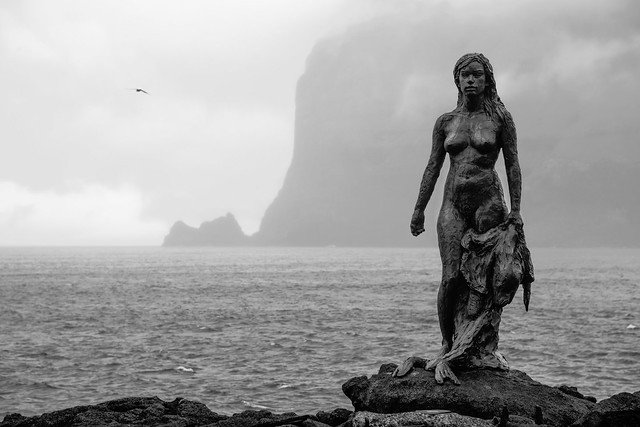 Selkie - Söylenti Dergi
