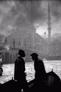Galataport'dan Bir Ara Güler Sergisi: ''Denize İnen Yol'' 8