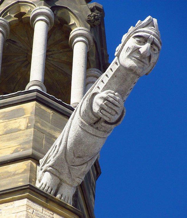 Gotik Akımının Heykel Sanatına Yansımaları 24