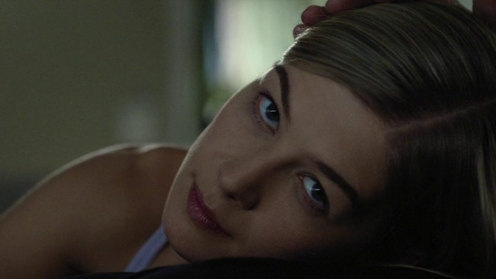 https://www.highonfilms.com/wp-content/uploads/2019/07/Gone-Girl-Rosamund-Pike-1-1280x720.jpg