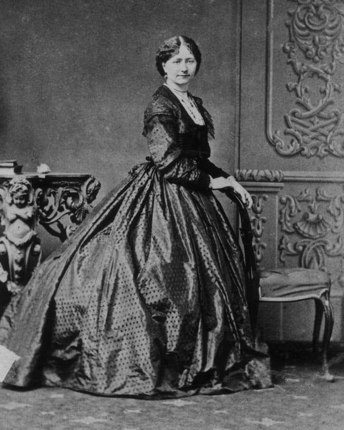 Charles Dickens: Victorian Dönem'de Yoksulun Sesi 19