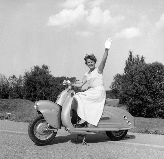 Kültürel Bir Değişimin Sembolü: Vespa 11