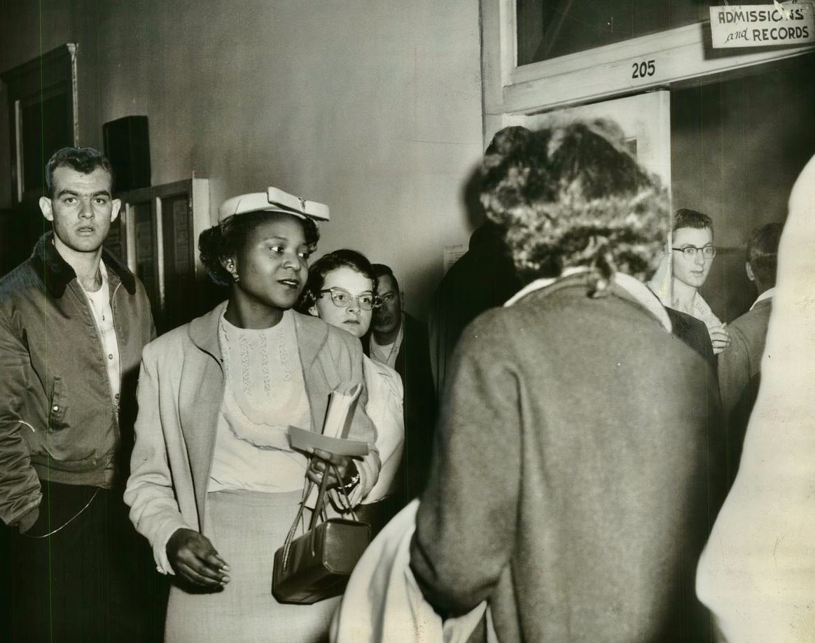Autherine Lucy: Eşitlik ve Adalet Uğruna Geçirilen Bir Hayat 9