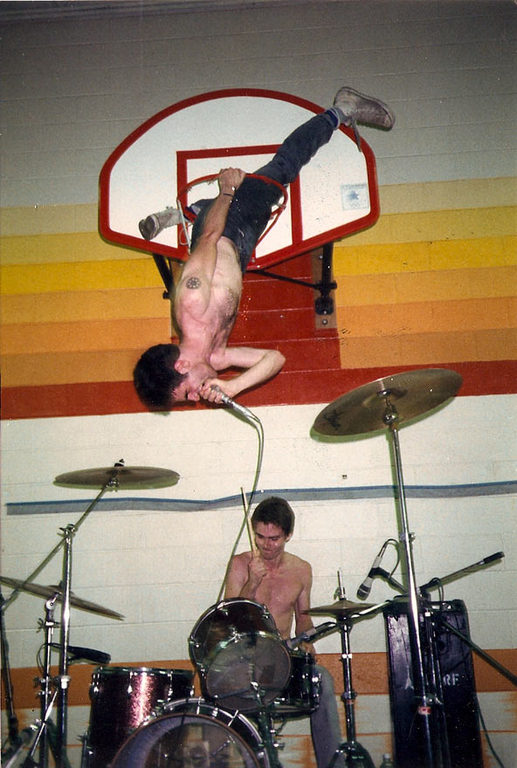 Punk Müziğin Keşfedilmesi Gereken Gruplarından: Fugazi 6