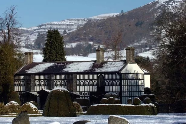 Llangollen Hanımlarının Karşı Konulmaz Aşk Hikayesi 9