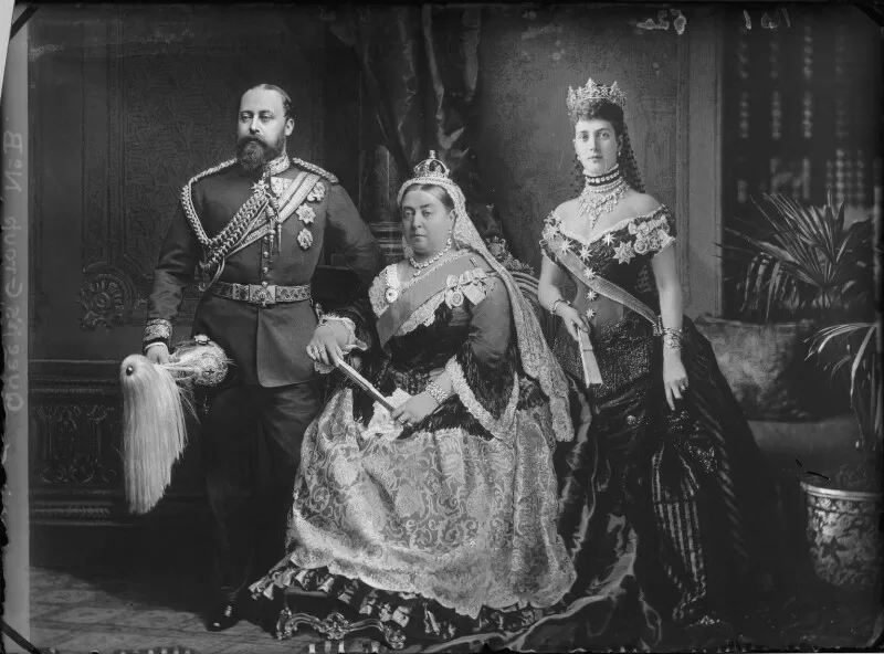 VII. Edward II: Britanya'da Edward Dönemi 14
