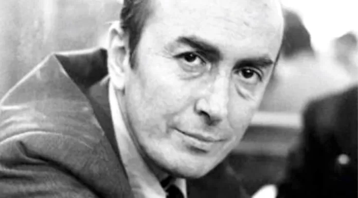 Edip Cansever görseli