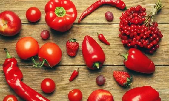 Renklerin Etimolojisi: Aşkın Rengi Kırmızı 8