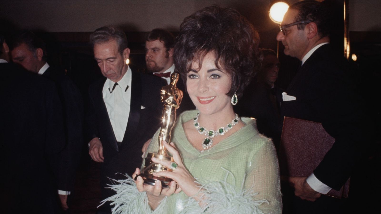 Elizabeth Taylor: Hollywood'un Menekşe Gözlü Oyuncusu 16