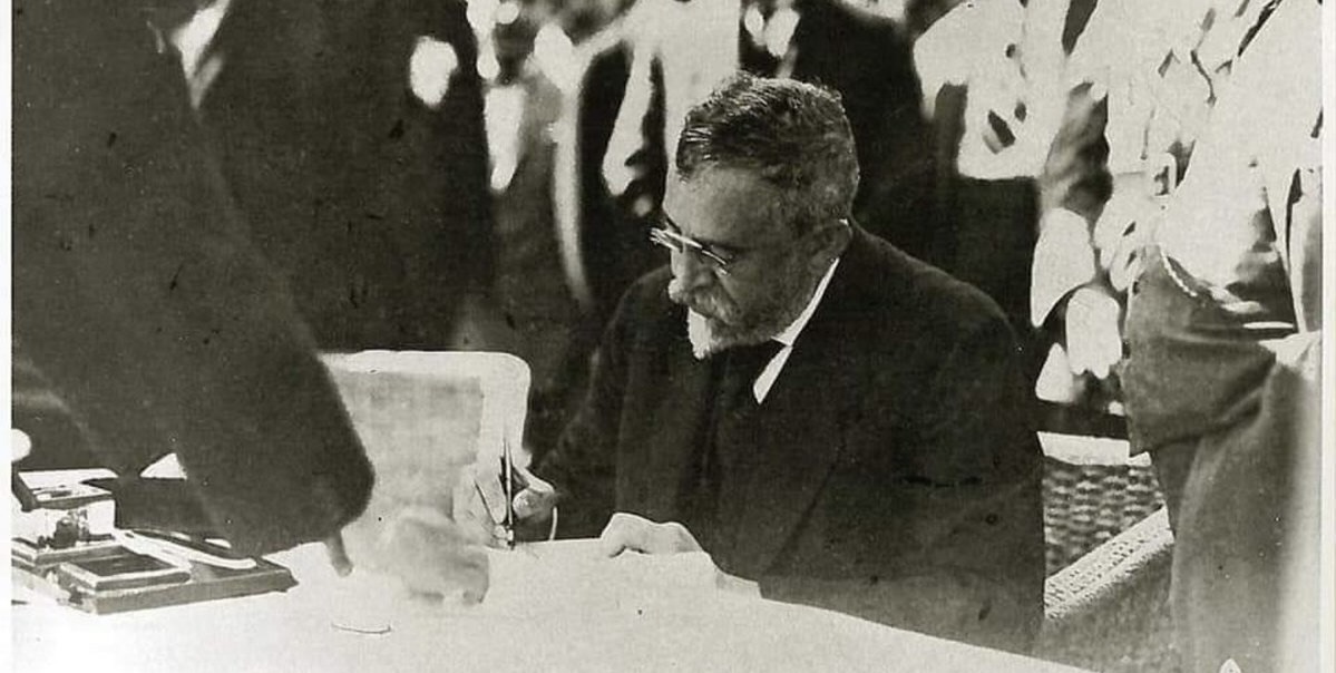 Cumhuriyet Aydınları: Yusuf Akçura 10