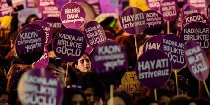 8 Mart