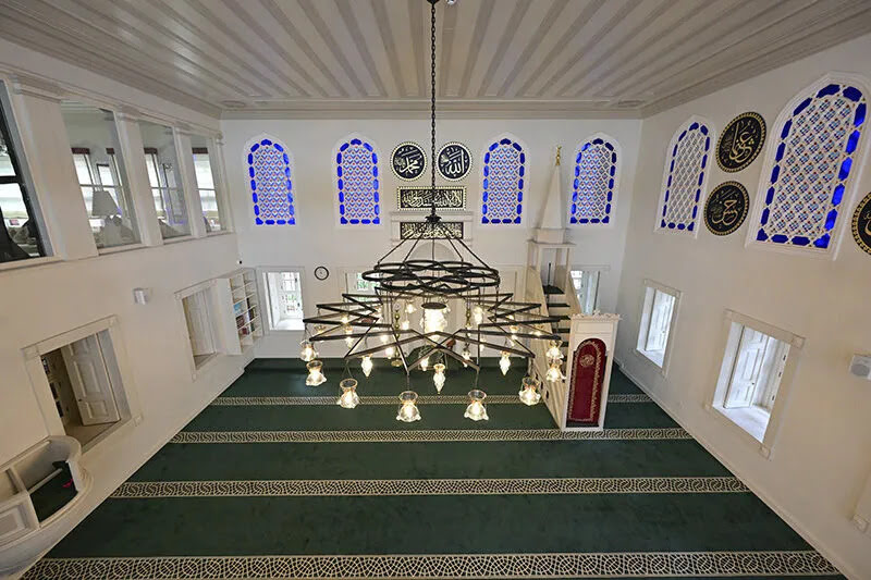 İstanbul'daki Tarihi Camiler: Şehri Keşfetmenin Manevi Yolu 19 vaniköy-camii