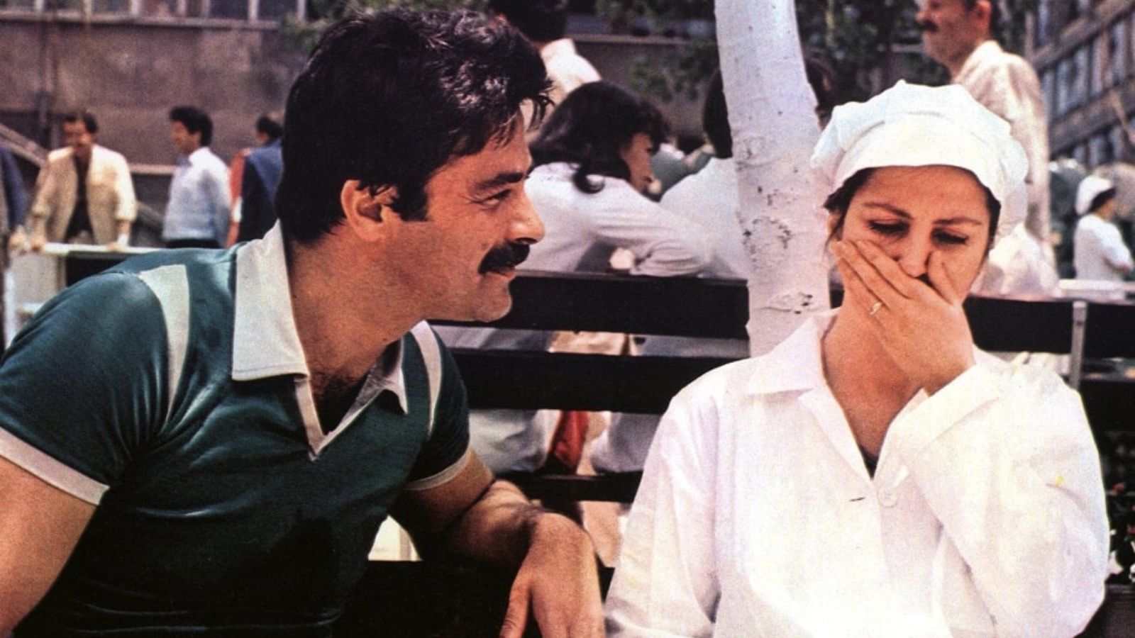 Bir Yudum Sevgi Film İncelemesi: 1980'lerin Türk Sinemasında Kimliğini Arayan Kadınlar 15
