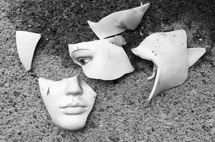 Kıyasın Psikolojisi: Görünen Hayatlara Bakarken Kaybolmak 10