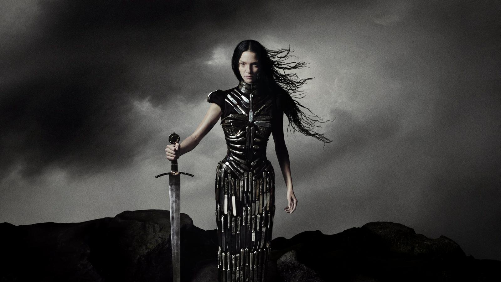 Dilara Fındıkoğlu - Jeanne D'arc - Söylenti Dergi