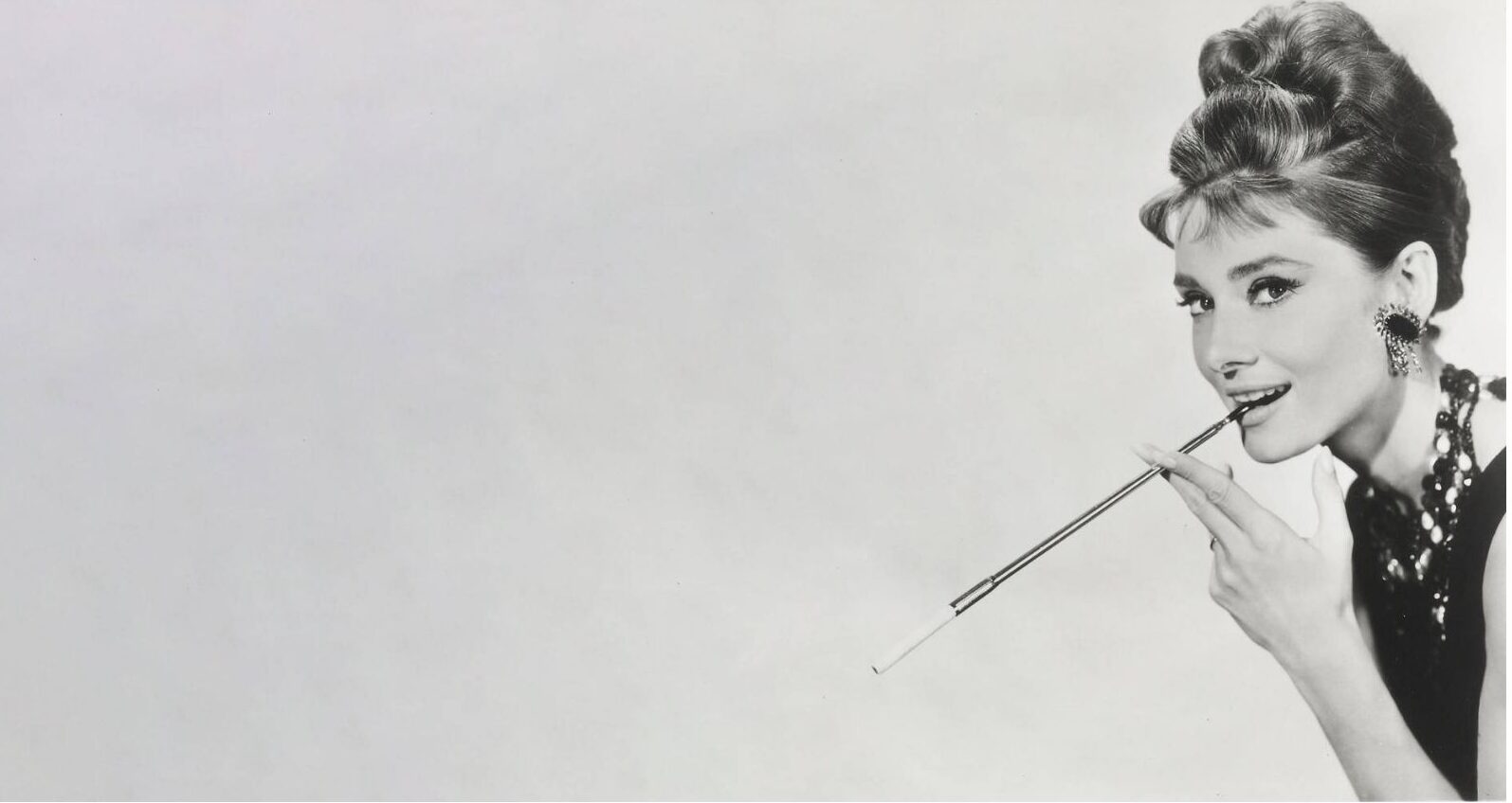 Usta Oyuncuların Son Rolleri: Sinema Dünyasına Veda Edenler ve Mirasları 16