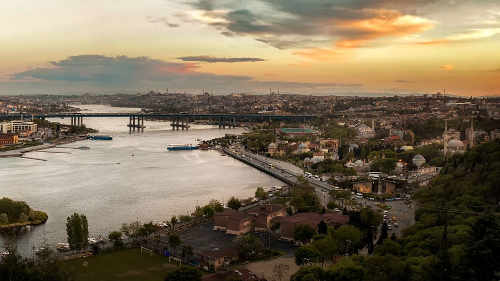 İstanbul'un En İyi Gün Batımı Noktaları 10