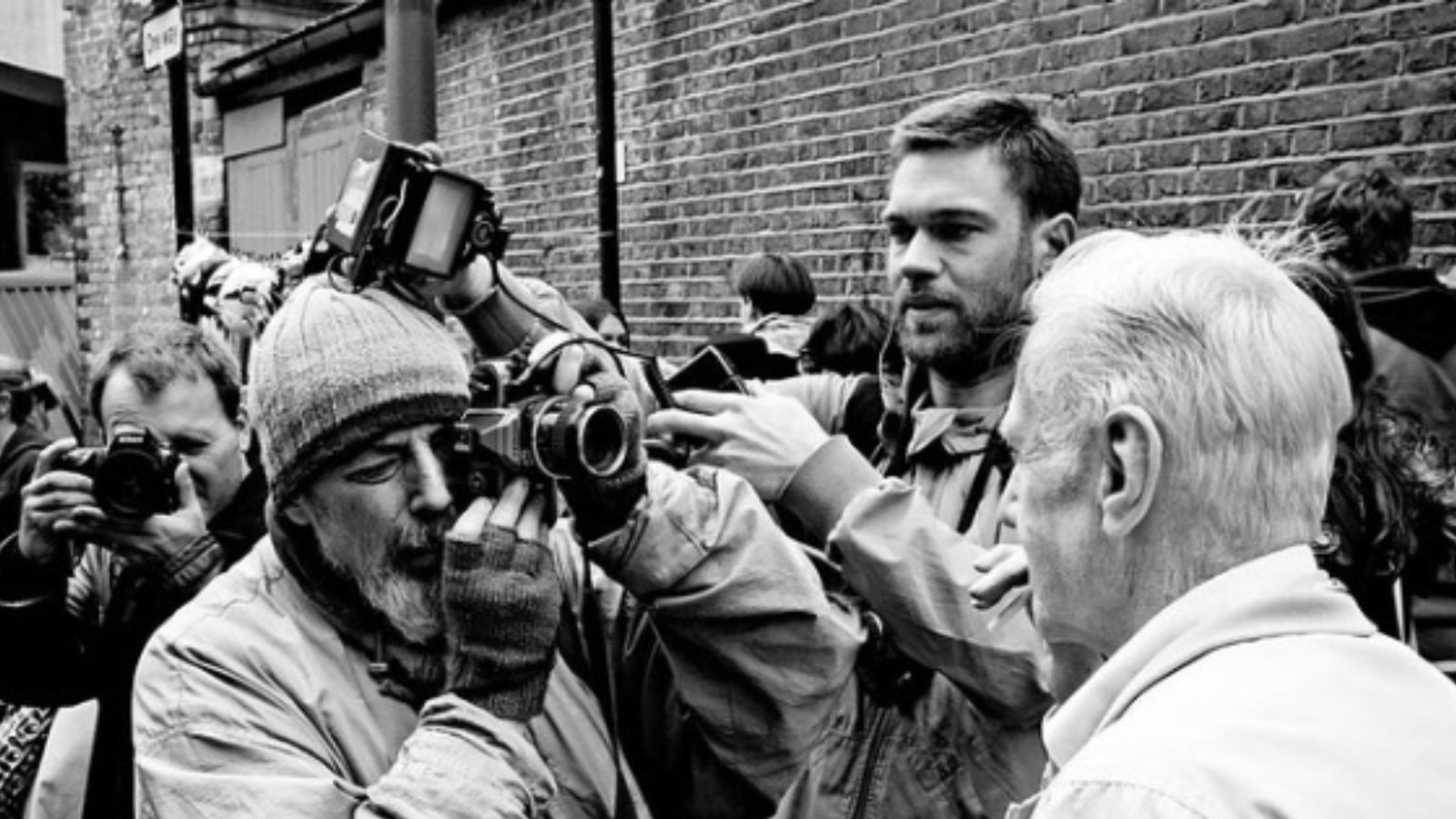 Magnum Fotoğrafçısı Bruce Gilden: Yakın, Daha Yakın 13