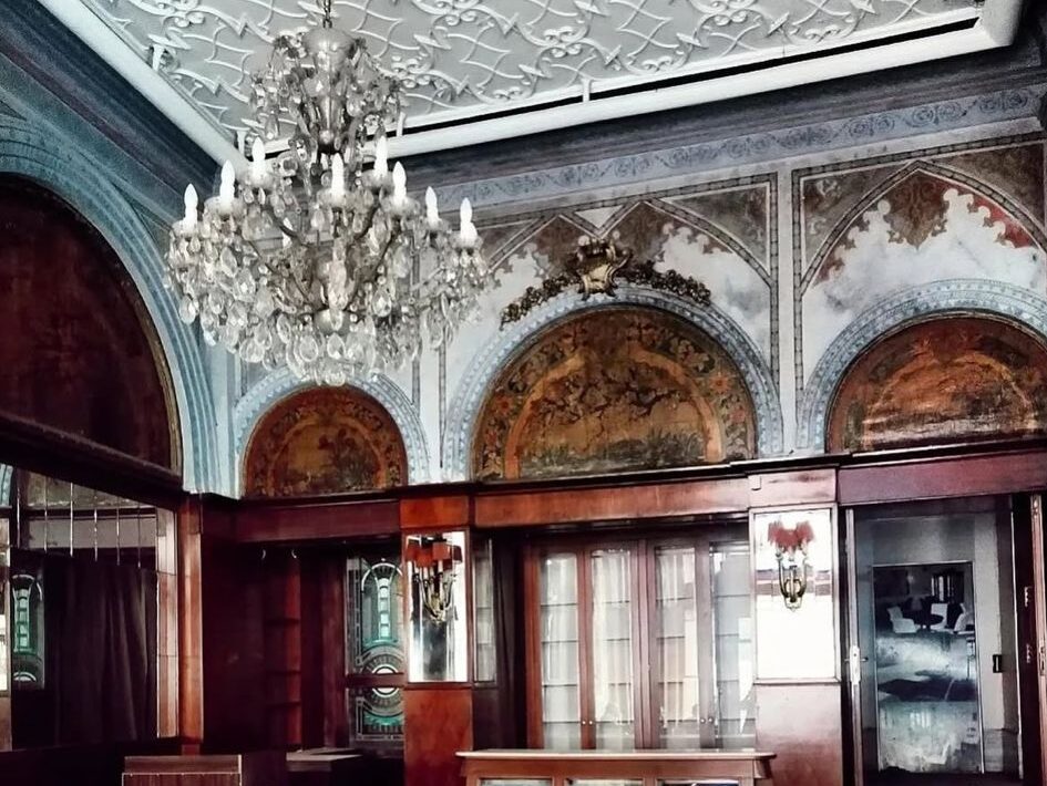 Beyoğlu: Markiz Pastanesi’nde Buluşan Kalemler ve Edebiyatçıların İzleri 20