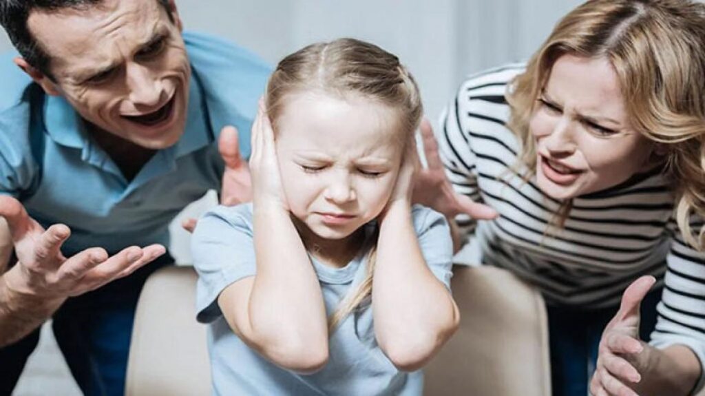 Anne-Baba Tutumları: Otoriter, Demokratik ve İlgisiz Ebeveynliğin Etkileri 13