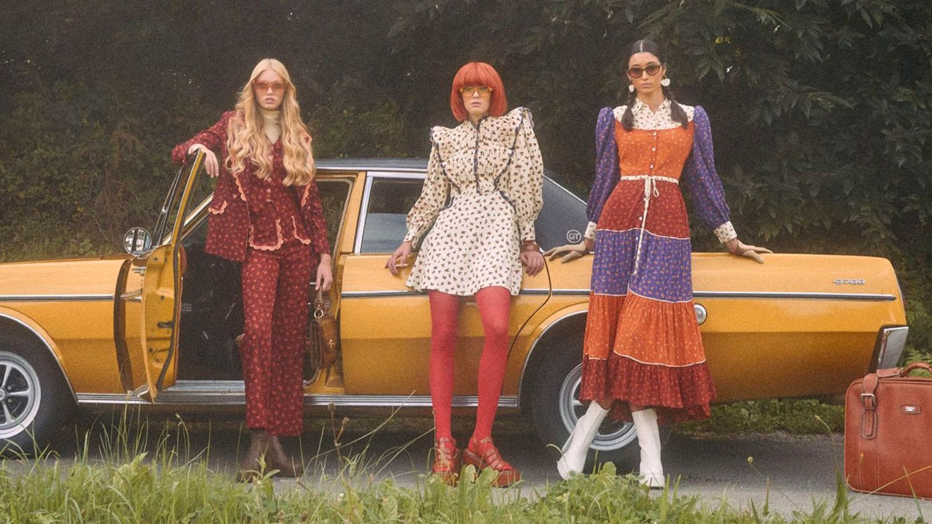 Öyle Bir Geçer Zaman Kİ: 60'lı ve 70'li Yılların Moda Rehberi 7