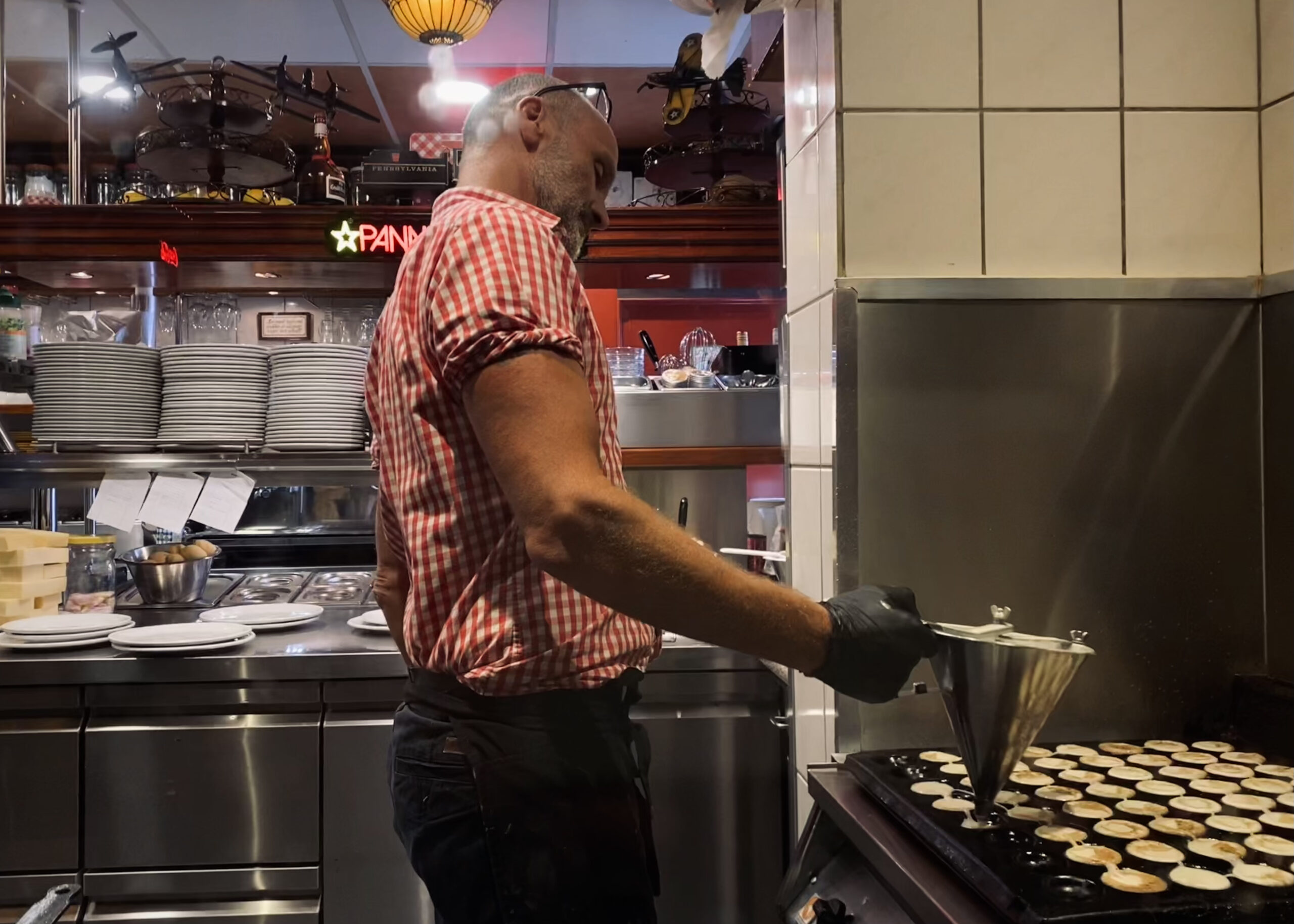 Pim’s Poffertjes & Pannekoekenhuis: Hollanda Usulü Krepler 12