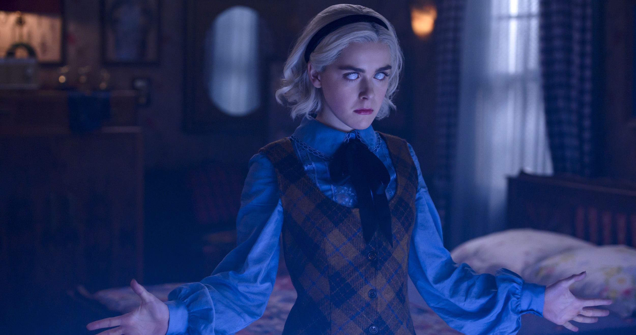 Sabrina Spellman ve Prudence Night: İki Cadı, İki Yol 10