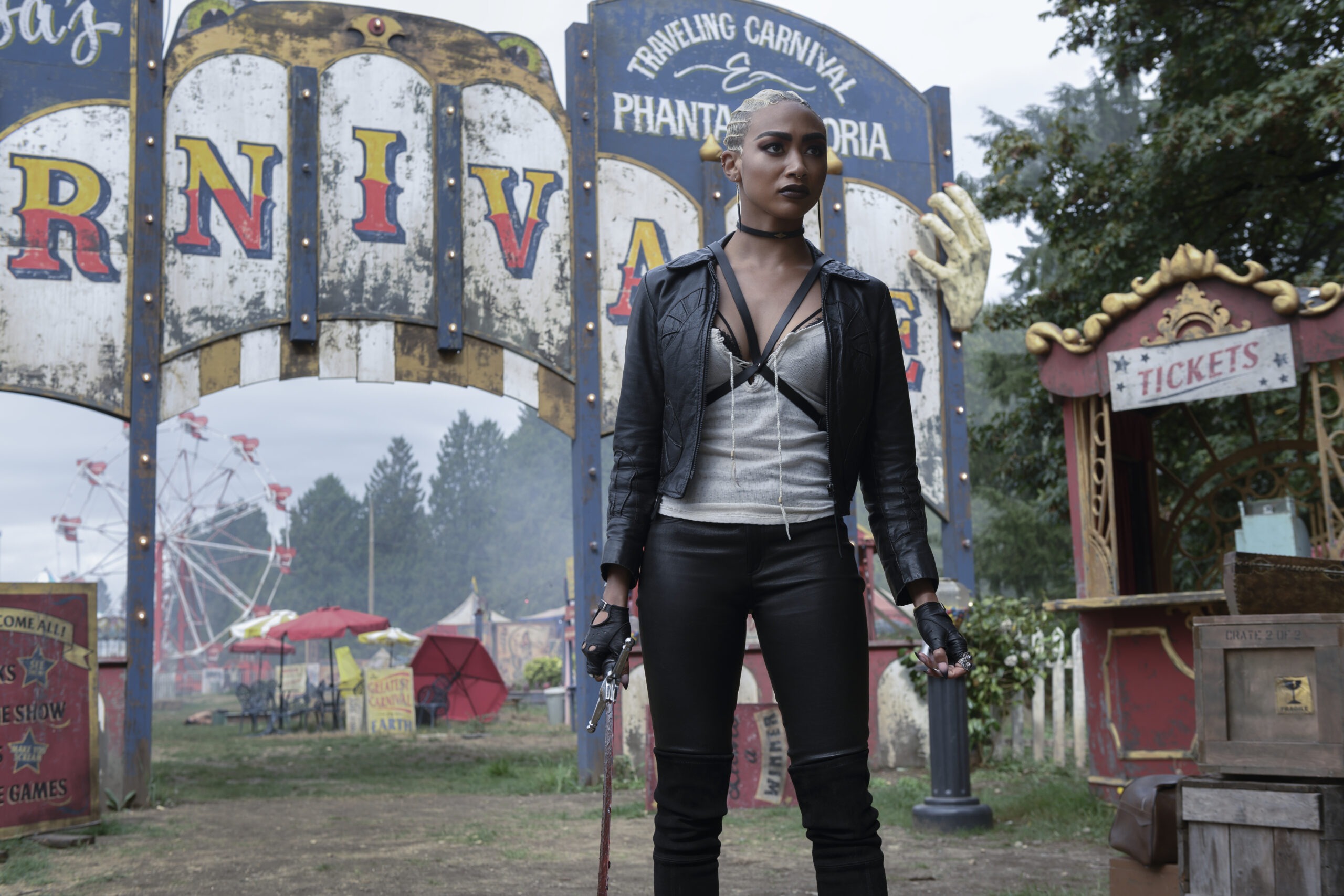 Sabrina Spellman ve Prudence Night: İki Cadı, İki Yol 12