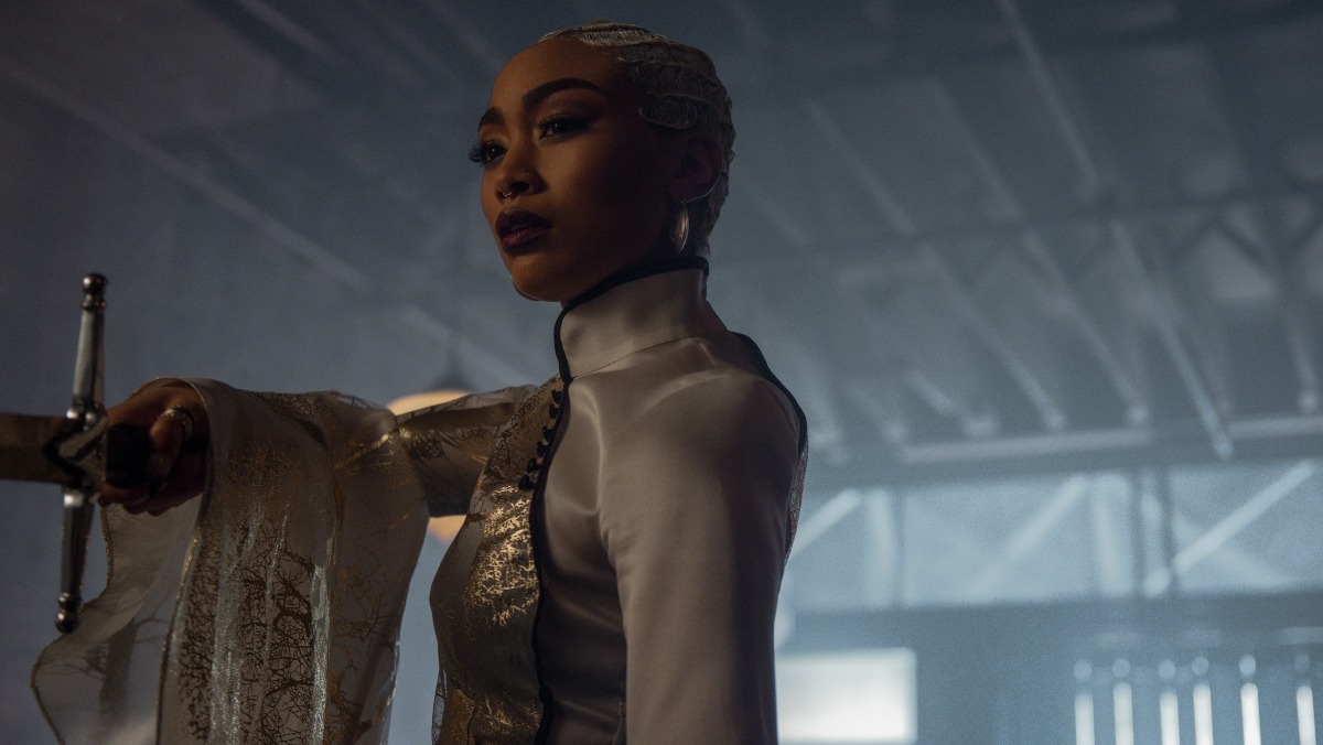 Sabrina Spellman ve Prudence Night: İki Cadı, İki Yol 11