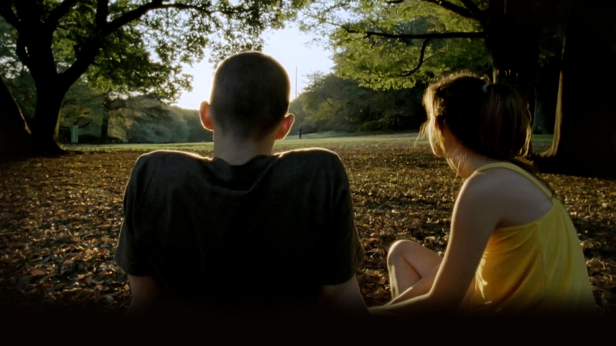 Enter the Void Film İncelemesi: Noé’nin Neon Tokyo’su 13
