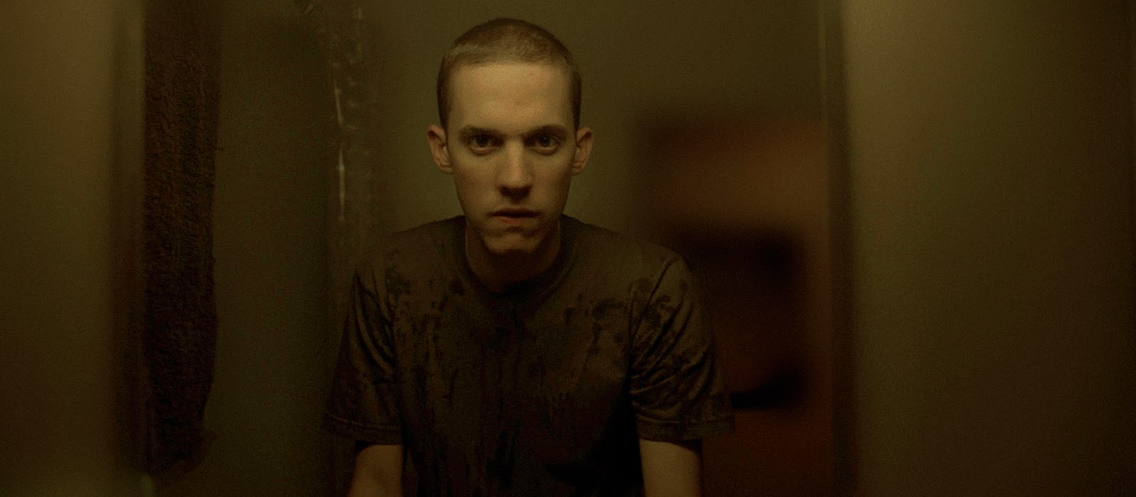 Enter the Void Film İncelemesi: Noé’nin Neon Tokyo’su 14
