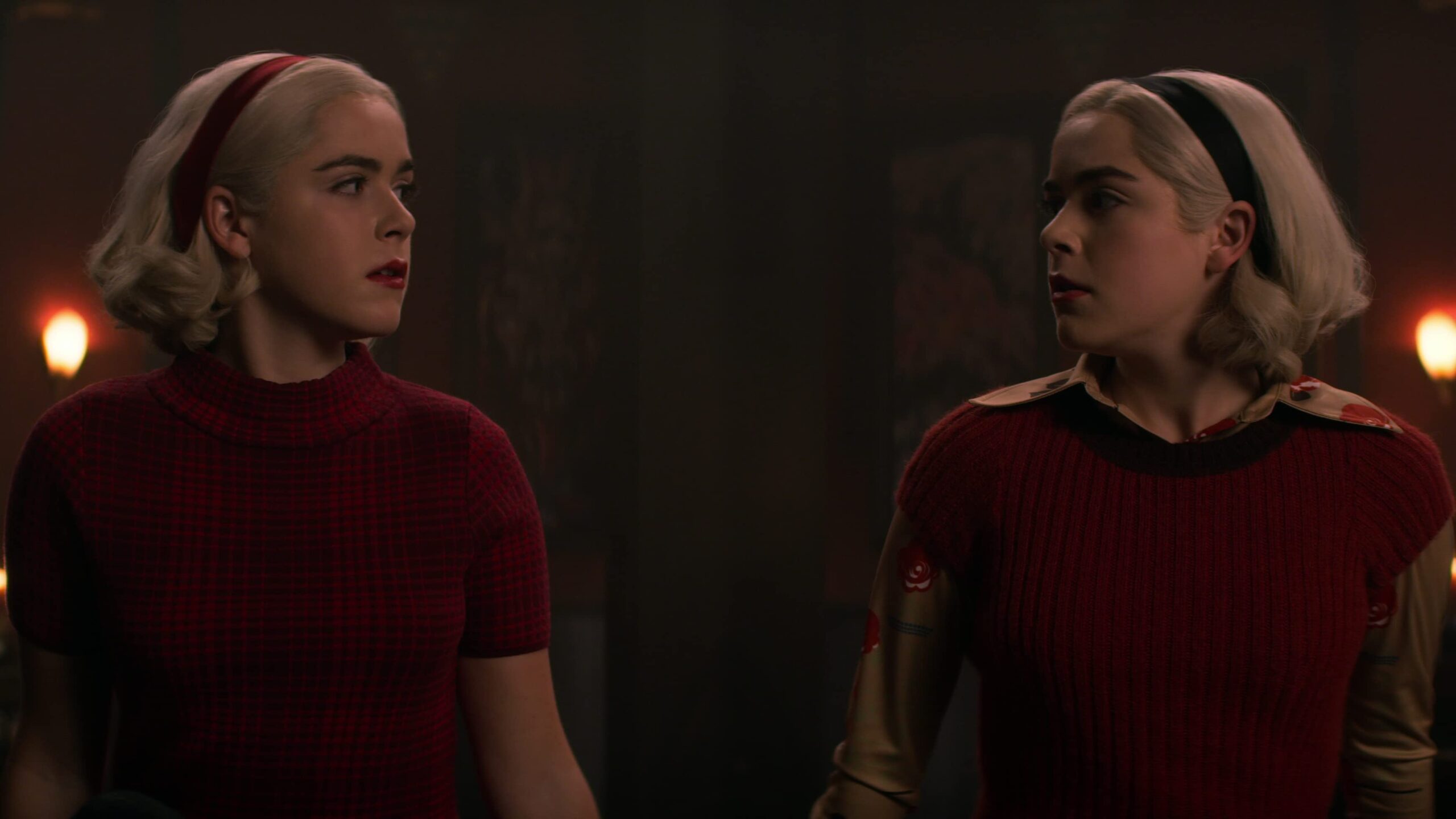 Sabrina Spellman ve Prudence Night: İki Cadı, İki Yol 9