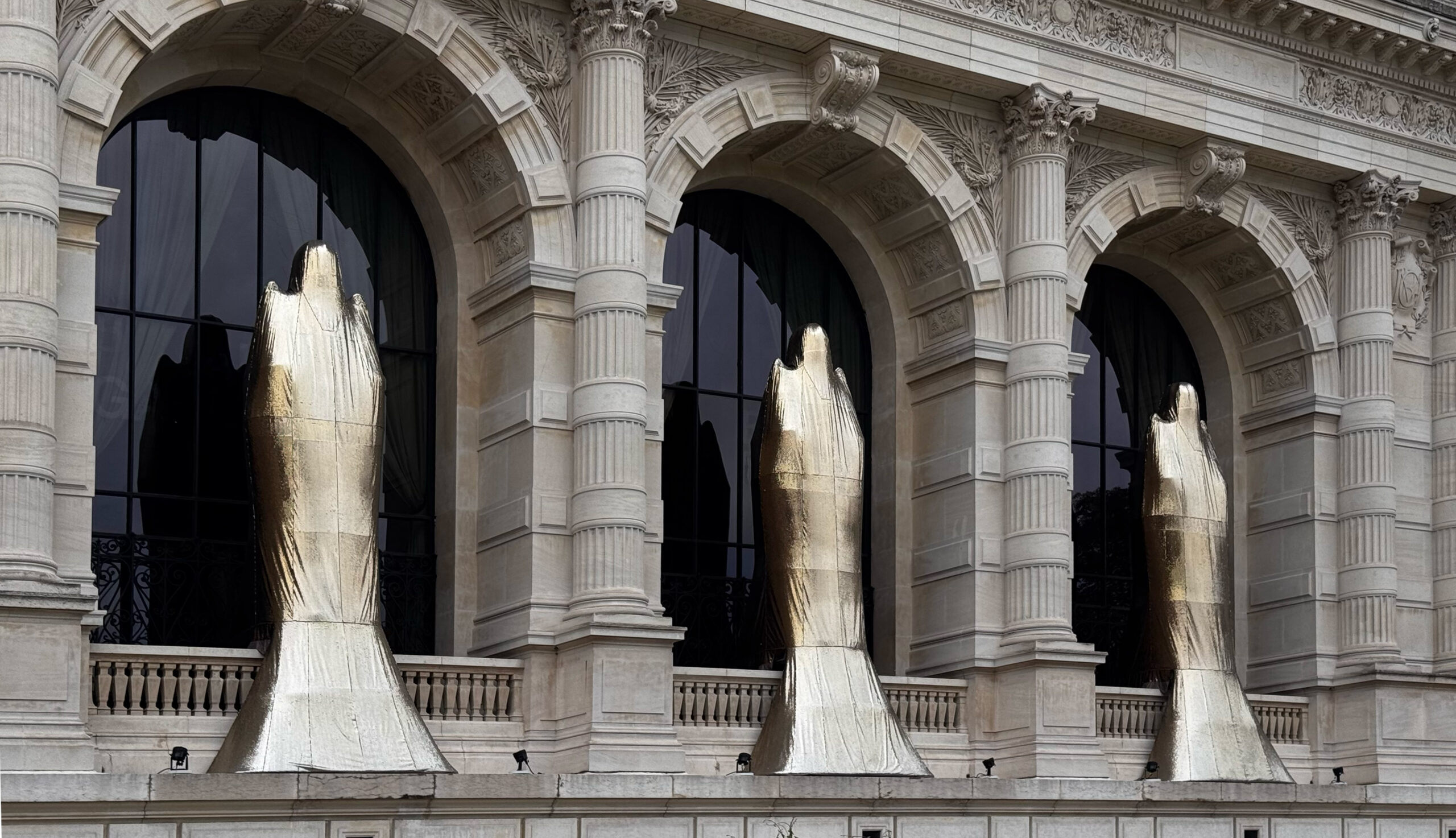 Rick Owens, Temple of Love: Moda ve Varoluş Üzerine Bir Manifesto 7