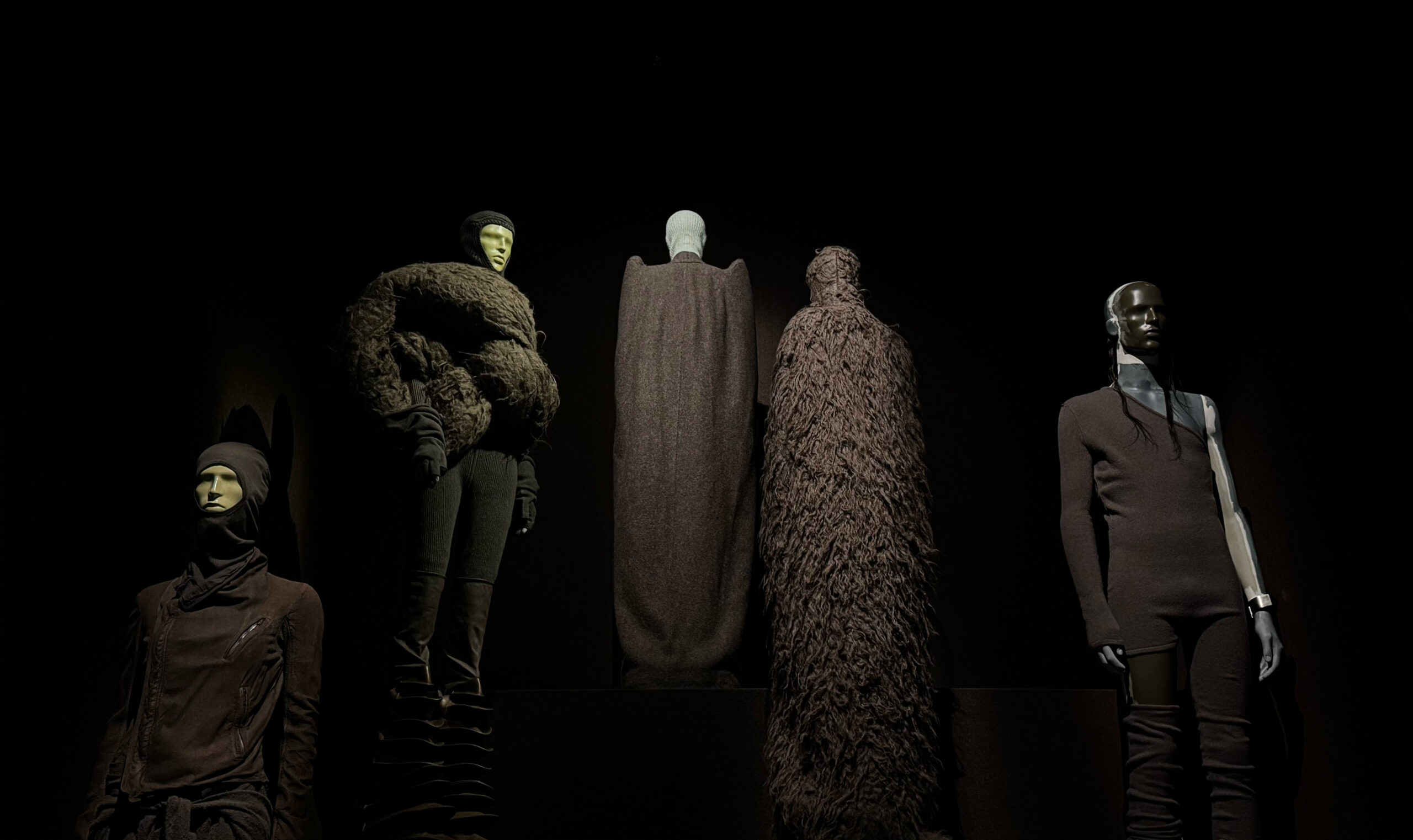 Rick Owens, Temple of Love: Moda ve Varoluş Üzerine Bir Manifesto 11