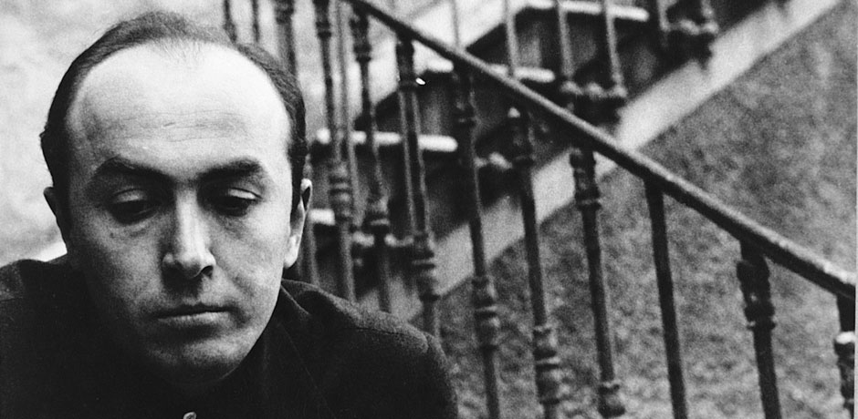 Edip Cansever'in Şiirlerine Yansıyan Hiçlik Travması 8