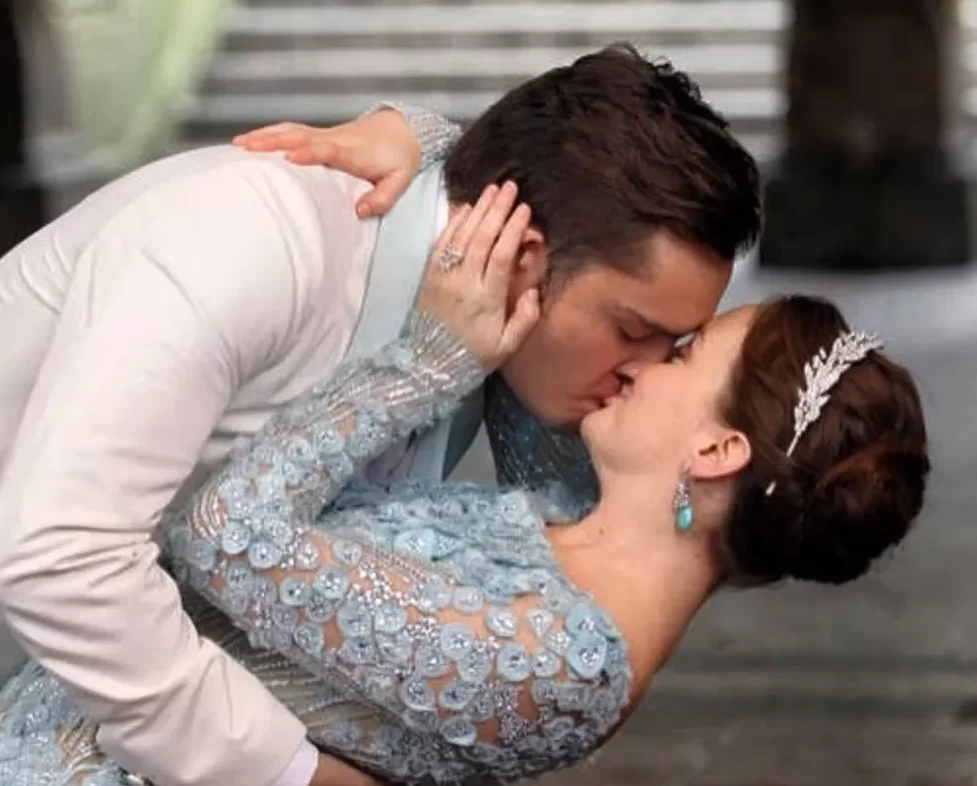 Love Bombing Kavramının Chuck Bass ile Eşleştirilmesi 13